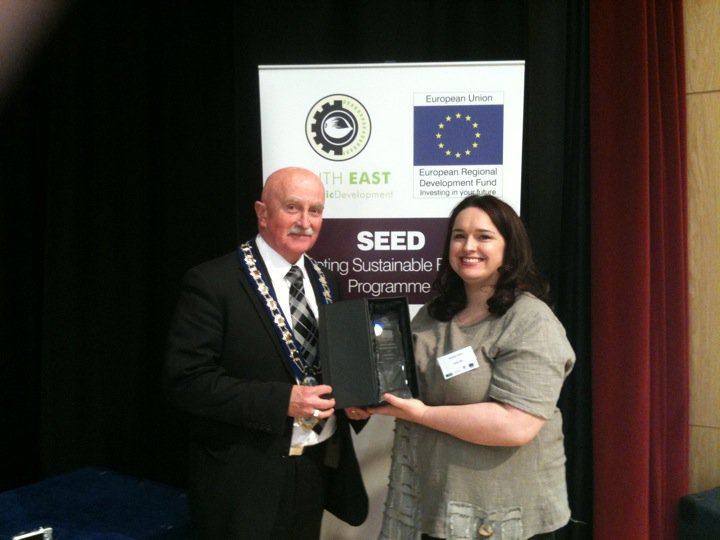 Maebh Collins receiving an enterprise award